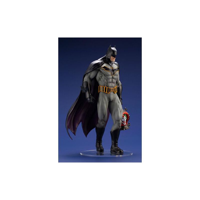 Kotobukiya - DC Universe - Batman: The Last Knight on Earth - Batman ARTFX Statue, 4 of 5