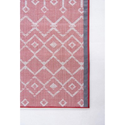 Trellis Elegance 6' x 9' Red Synthetic Rectangular Rug