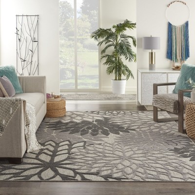 Silver Grey Floral Bloom 9' x 12' Synthetic Easy-Care Rug