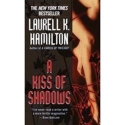 A Kiss of Shadows - (Merry Gentry) by  Laurell K Hamilton (Paperback)