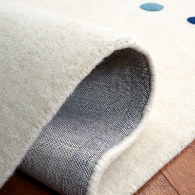 Ivory Hand-Tufted Wool Kids' Polka Dot 4' x 6' Rug