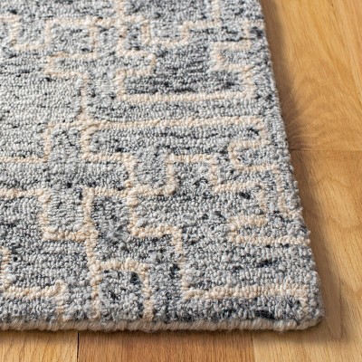 Handmade Ivory and Black Wool Abstract Accent Rug, 2' x 3'