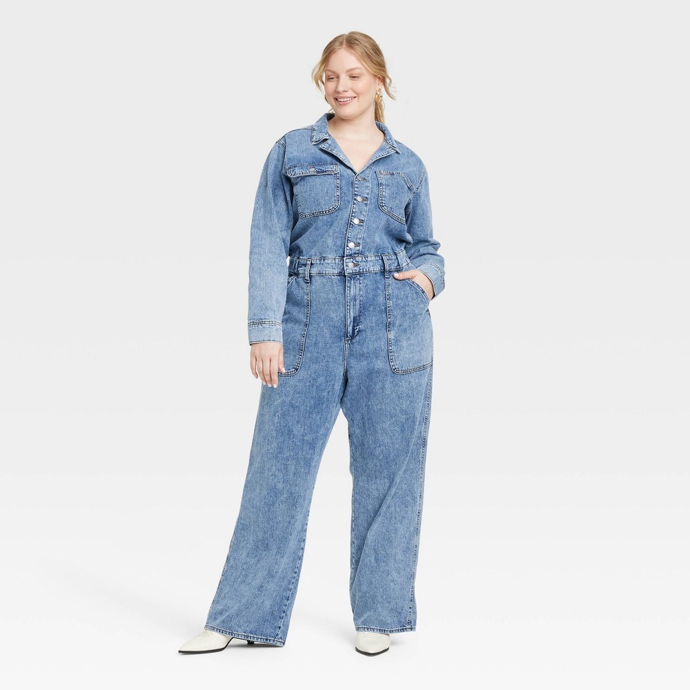 Women's Long Sleeve Utility Baggy Denim Jumpsuit - Universal Thread™ Medium Wash 30