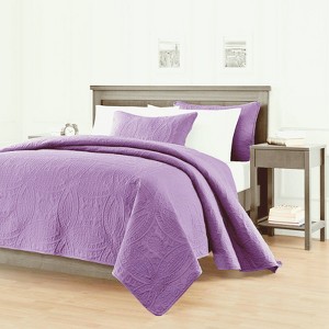 FIONECA Oversized 3 Piece Quilted Bedspread Set Includes Bedspread Matching Shams For Versatile Bedroom Styling - 1 of 1