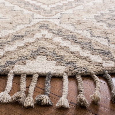 Ivory and Taupe Round Hand-Tufted Wool Area Rug, 7'