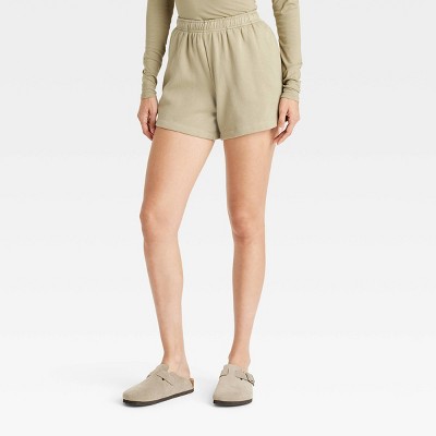 Women's Leisure Studio Mid-Thigh Fleece Shorts - Universal Thread™
