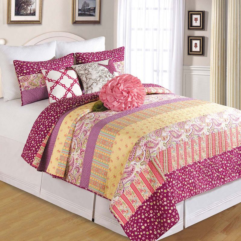 C&F Home Penelope Quilt, 1 of 4