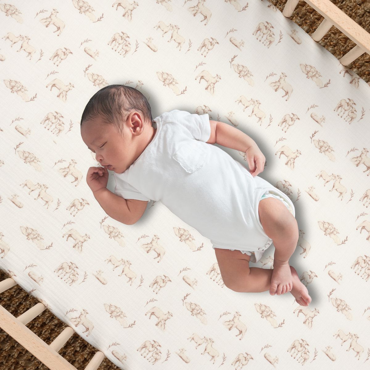 Lambs & Ivy Signature Organic Cotton Muslin Lamb Fitted Crib/Toddler Sheet - thumbnail 4
