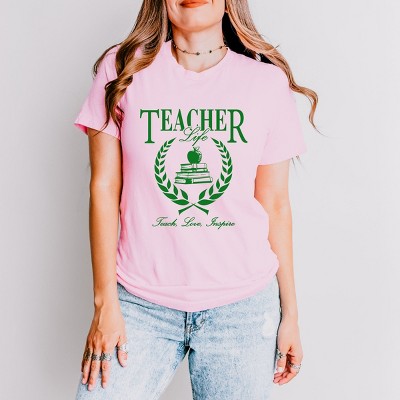 Simply Sage Market Teacher Life Books Short Sleeve Tee - S - Pink