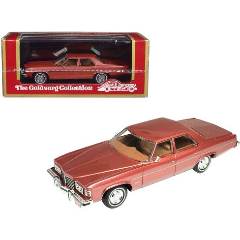 Johnny Lightning Muscle Cars USA - 1965 Pontiac Catalina 2+2