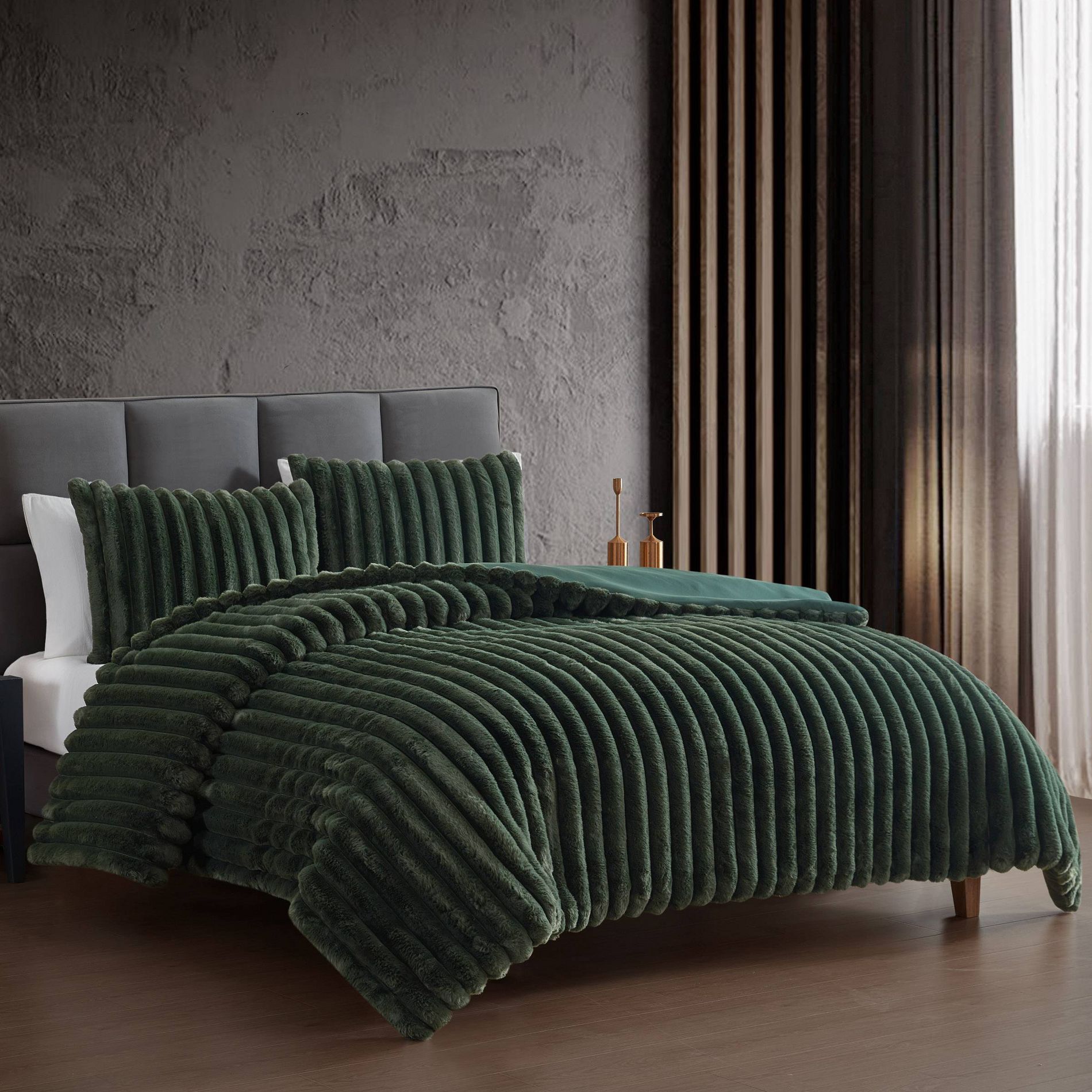 Hallmart Collectibles 3pc Comforter Set
