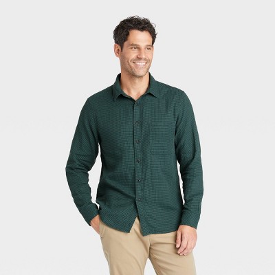 Men's Standard Fit Double Weave Long Sleeve Plaid Button-Down Shirt - Goodfellow & Co™ Green S