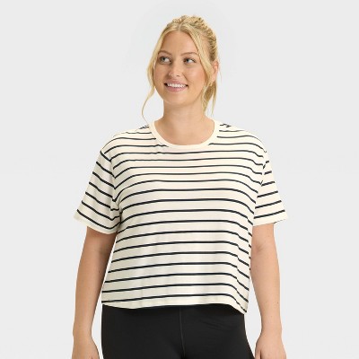 Women's Beyond Ease Crewneck Short Sleeve T-Shirt - All In Motion™
