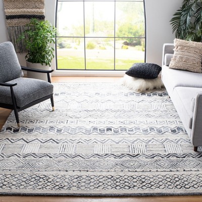 Hand-Tufted Artisanal Wool Blend 8' x 10' Black and Ivory Rug