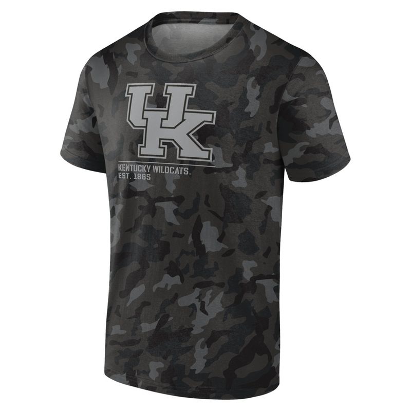 NCAA Kentucky Wildcats Men&#39;s Camo Bi-Blend T-Shirt, 2 of 4