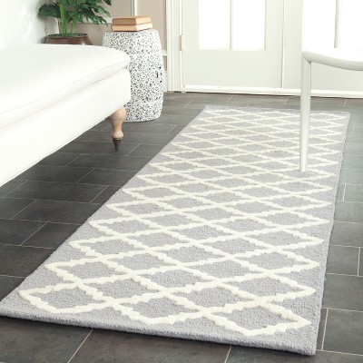 Silver and Ivory Hand-Tufted Wool Rectangular Area Rug