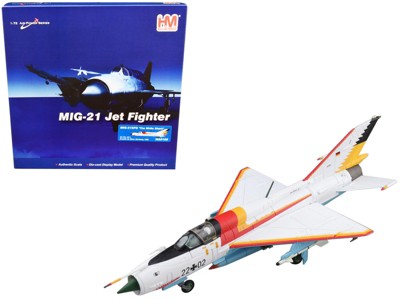 Mikoyan-Gurevich MIG-21SPS "The White Shark" Fighter Aircraft Germany 1990 "Air Power Series" 1/72 Diecast Model by Hobby Master