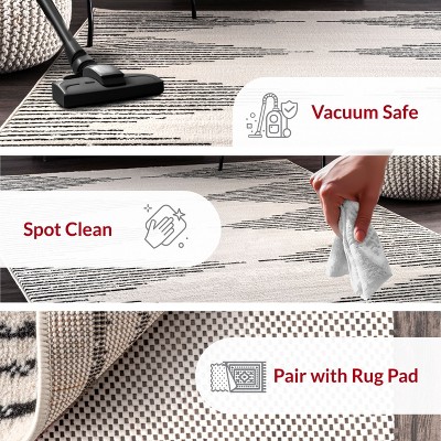 Reversible Gray Synthetic 4' x 6' Rectangular Area Rug