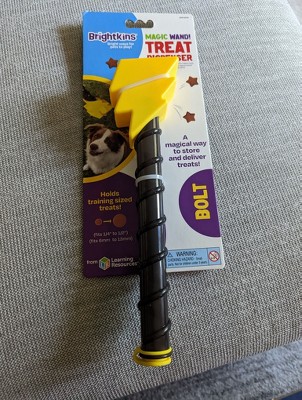 Brightkins Magic Wand Treat Dispenser: Star - Dog Treat Holder and Target  Stick, Treat Dispenser for Dogs, Training Tools for Dogs