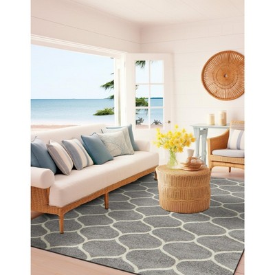 Light Gray Trellis Synthetic 8' x 10' Easy-Care Area Rug