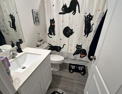 Guest review image 1 of 2, zoom in