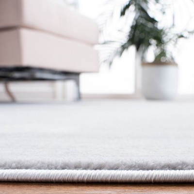 Carnegie Vintage Distressed Synthetic 0.5" Area Rug
