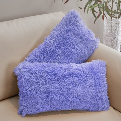  Cheer Collection Faux Fur Pillows - Decorative Throw Pillows  for Couch & Bed - Machine Washable - 18 x 18 - White (Set of 2) : Home &  Kitchen