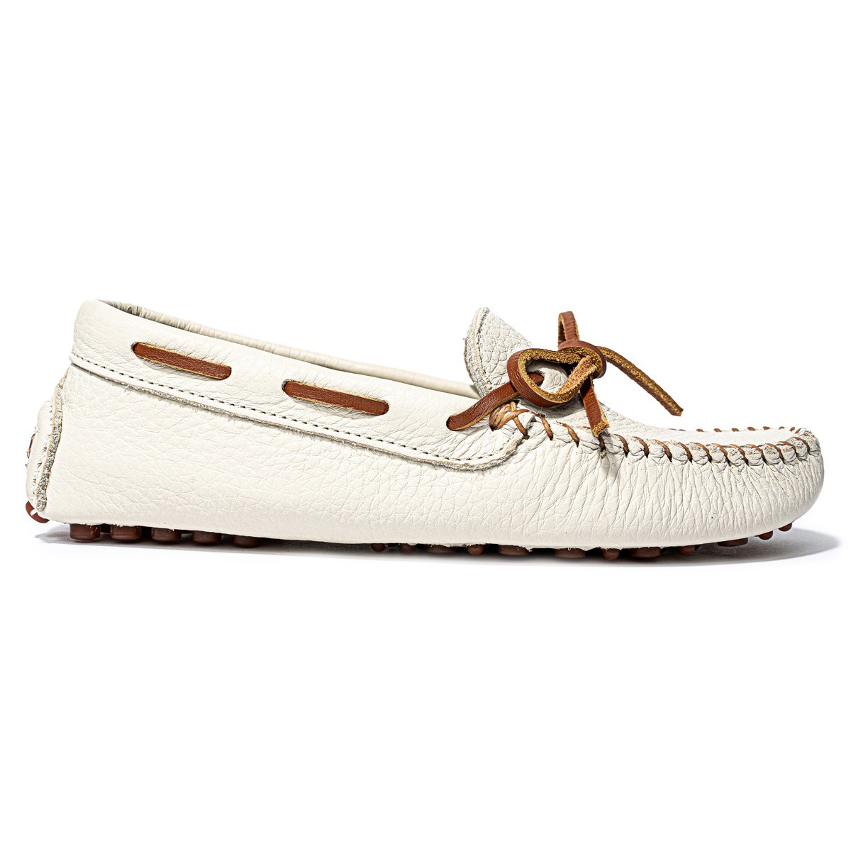Женские туфли Minnetonka Women's Classic Driver Leather Loafers 694 Off White - 7 — фото 2