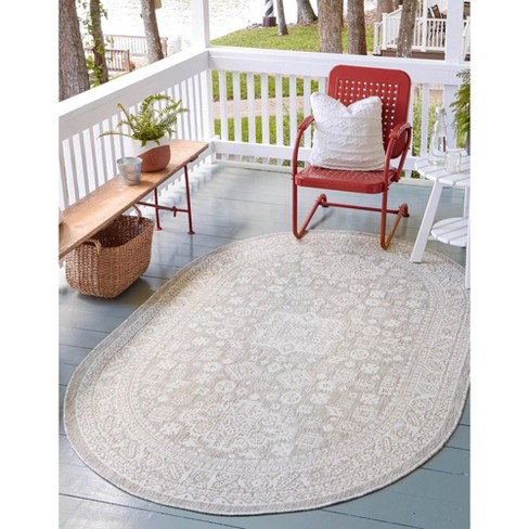 Unique Loom 5' 3 X 7' 10 Oval Indoor/outdoor Aztec Light Gray Area Rug ...