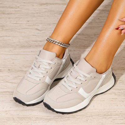 Женские кроссовки BERNESS Women's Beyonce Faux Suede Panels Retro Lace-Up Sneakers Burgundy 9 — фото 4
