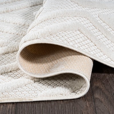 Ivory Diamond Pattern Square Indoor/Outdoor Rug