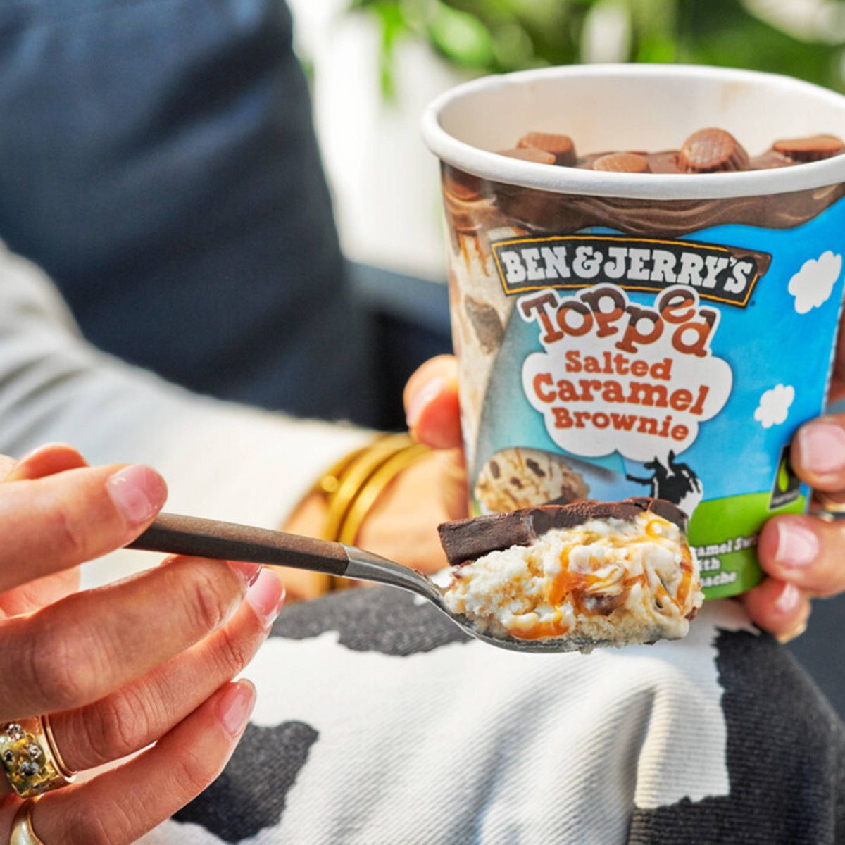 Ben & Jerry's Topped Salted Caramel Brownie Ice Cream - 1pt: Fair Trade Certified - thumbnail 4