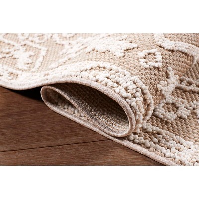 Beige and Off-White Synthetic Stain-Resistant Indoor/Outdoor Area Rug