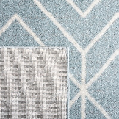 Adirondack Blue and Ivory Geometric Synthetic Rectangular Area Rug, 5'1" x 7'6"