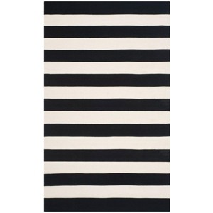 Montauk MTK712 Hand Woven Indoor Rugs - Safavieh - 1 of 4
