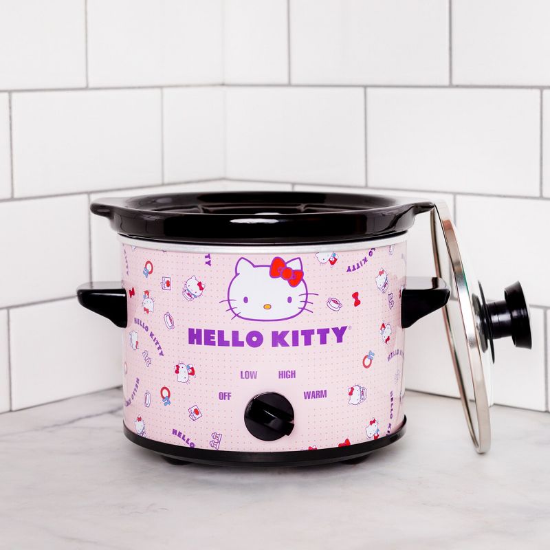 Uncanny Brands Hello Kitty 2 QT Slow Cooker, 5 of 10