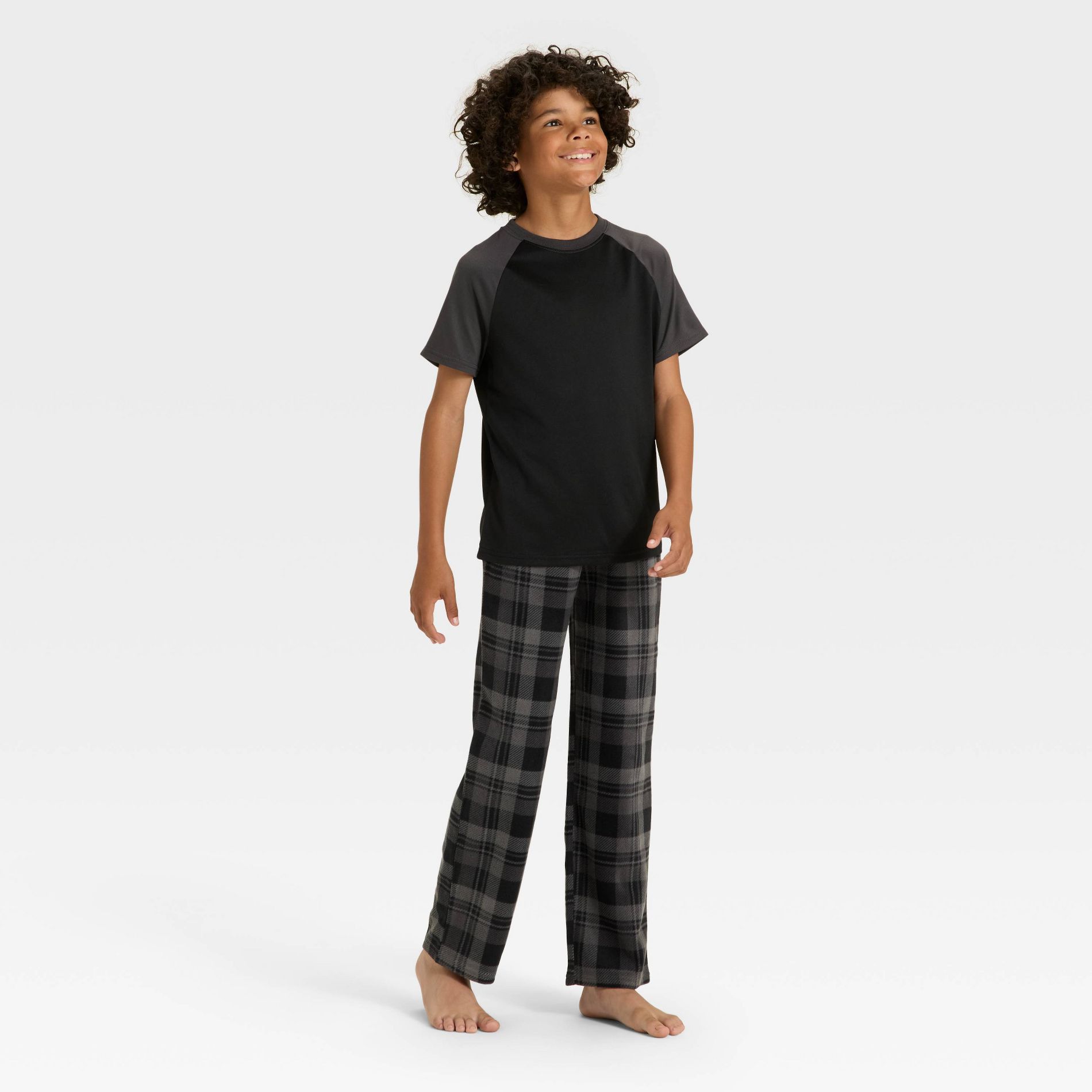Boys' Short Sleeve T-Shirt and Plaid Fleece Pants Pajama Set - Cat & Jack™ Black XS
