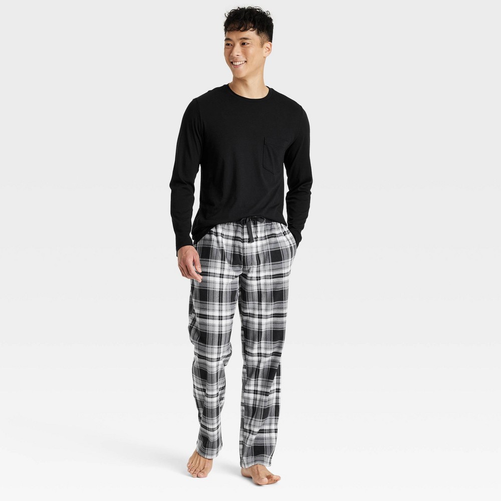 Men's Microfleece Pajama Set - Goodfellow & Co™ Black L