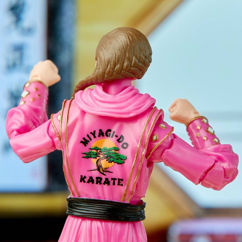 Power Rangers Lightning Collection Mighty Morphin X Cobra Kai Samantha LaRusso Morphed Pink Mantis Ranger Action Figure (Target Exclusive), 5 of 15