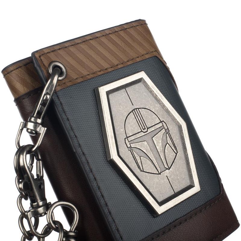 The Mandalorian Chain Wallet with Metal Shield, 3 of 6