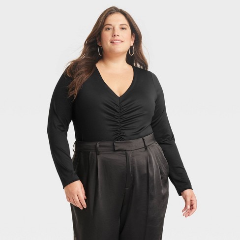 Slimming black long-sleeved women's body suit