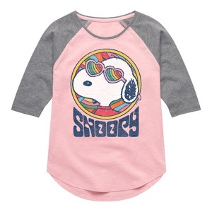 Girls' - Peanuts - Groovy Snoopy Shirt Tail Raglan Graphic T-shirt - 1 of 4