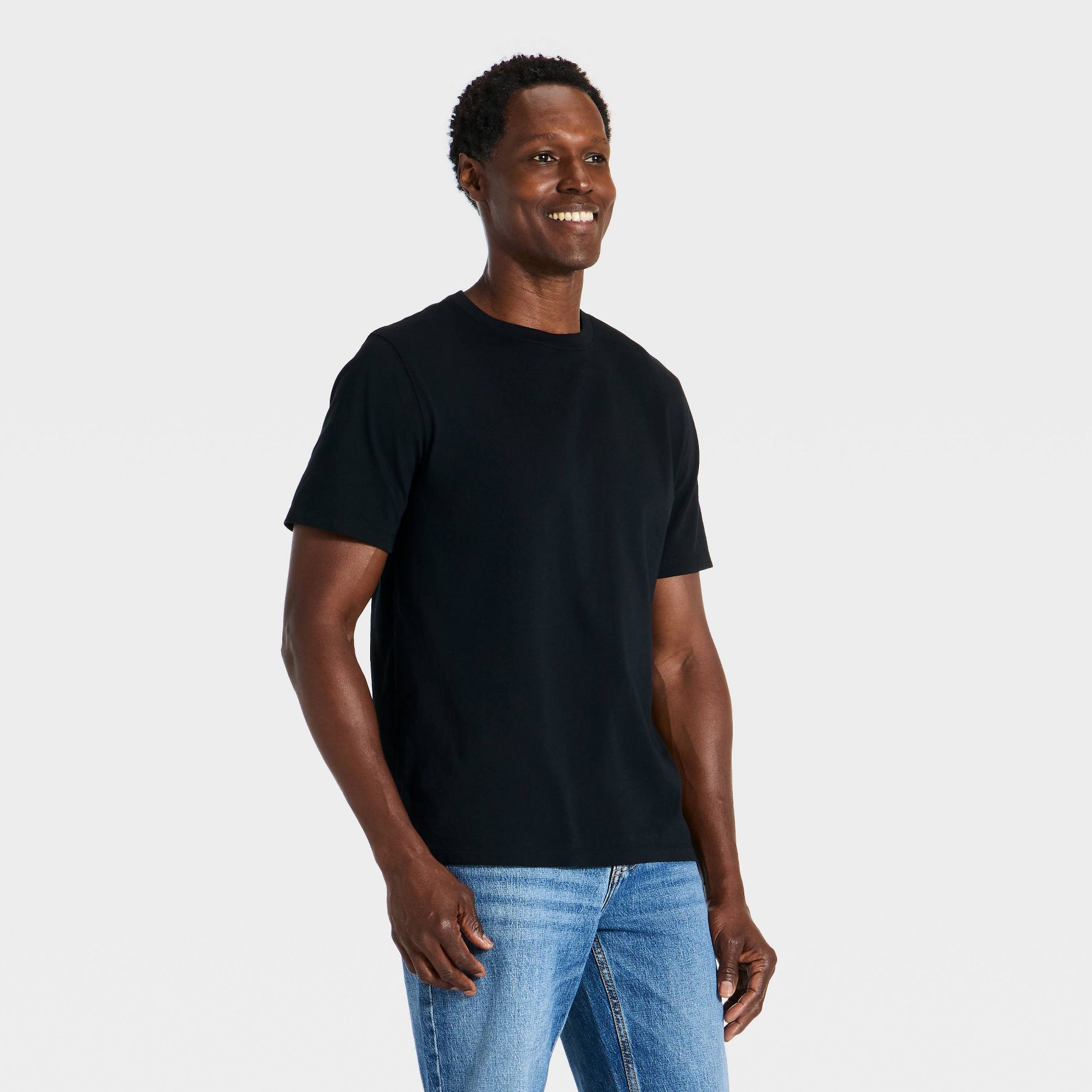 Men's Every Wear Short Sleeve 100% Cotton T-Shirt - Goodfellow & Co™