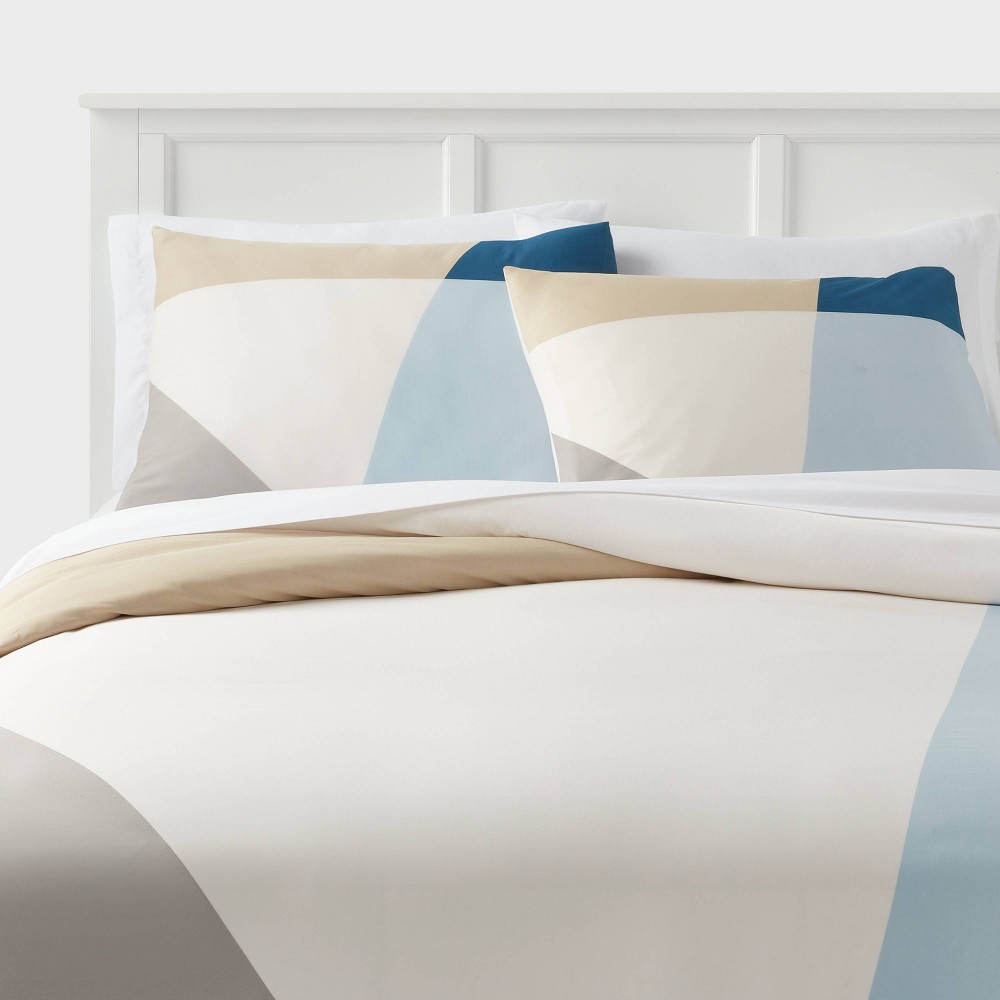 Photos - Bed Linen Full/Queen Printed Easy Care Duvet Cover and Sham Set Ivory/Light Blue/Kha