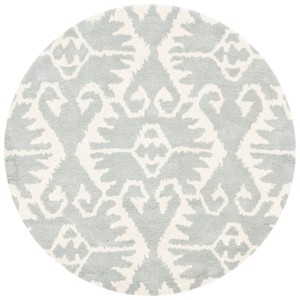 Wyndham WYD323 Hand Tufted Indoor Rugs - Safavieh - 1 of 3