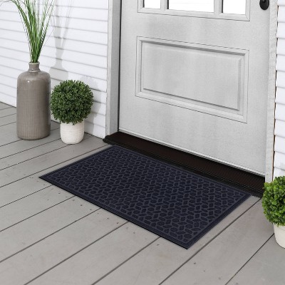 1&#39;6&#34;x2&#39;6&#34; Solid Tufted Doormat Navy - Mohawk