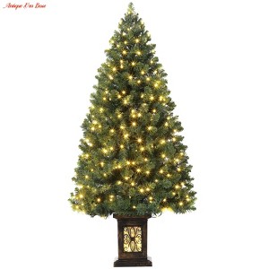 4.5FT Pre-Lit Artificial Christmas Tree w/ 300 LED Lights, Green Full Xmas Tree with 8 Lighting Modes, Hinged Design, 460 Branch Tips - 1 of 4