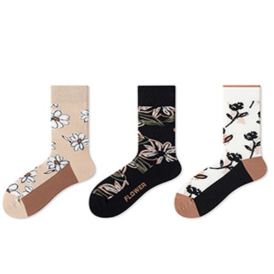 Boersma Women’s Crew Socks 3-Pack – Soft Cotton Casual Ankle Socks, Cute Floral Design, Breathable & Comfortable Bootie Socks for Everyday Wear
