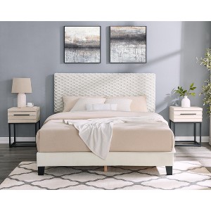 TiramisuBest Walnut 3-Piece Rubberwood Bedroom Set, Platform Bed with Two Nightstands, Queen - 1 of 4