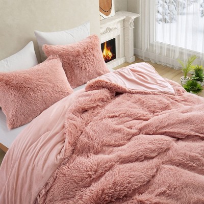 Pink Faux Fur Queen Comforter Set with Microfiber
